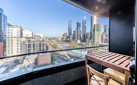 2 Bedroom Apartment With Stunning Views in Melbourne CBD - Aura on Flinders